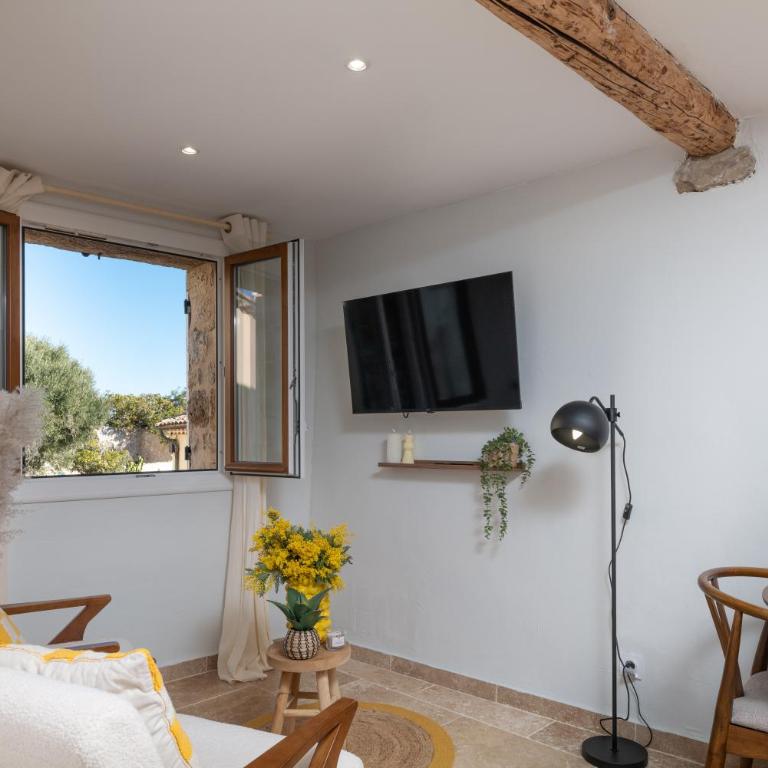 La Pablita by Evasion Riviera, Vieil Antibes, Remparts - One-Bedroom Apartment - Sea Side - 14