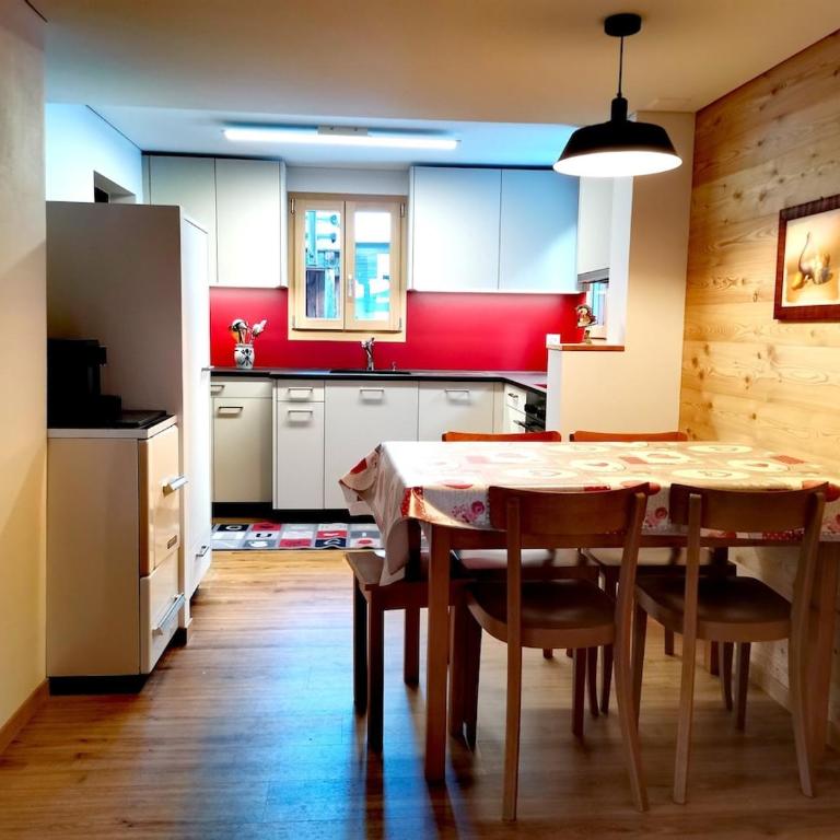 Alpenrose Aletsch Landschaftspark Binntal - Apartment mit 3 Schlafzimmern - 1