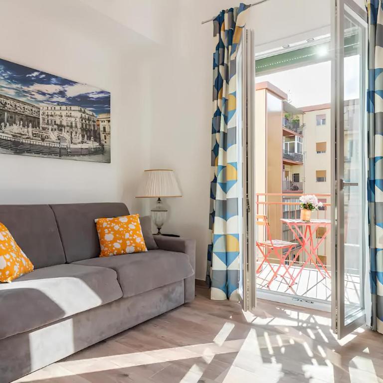 Ai Tesori di Palermo - Family Suite with Balcony - 3