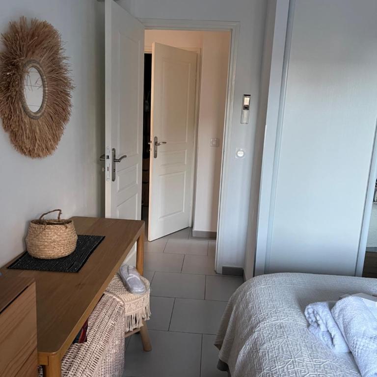 Beau 2P, très équipé, localisation parfaite/AC - Appartement 1 Chambre - 46