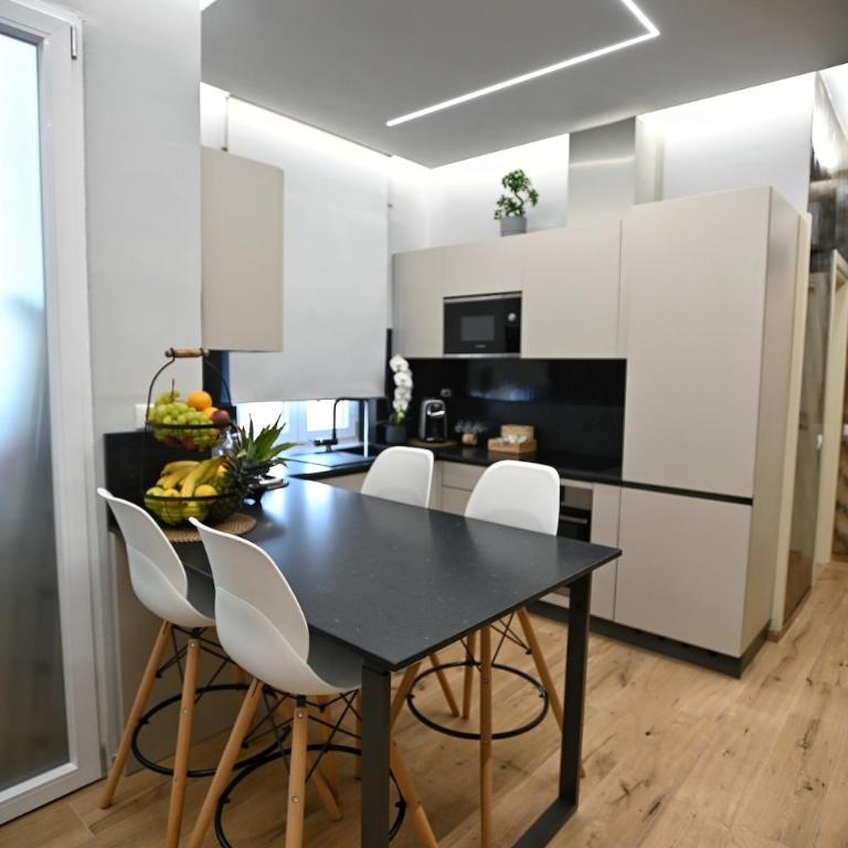 Appartamento intero - La Fortezza- Pisa - Appartamento con 3 Camere da Letto - 35