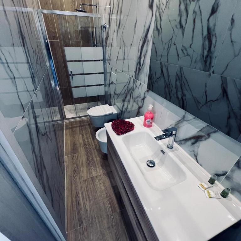 King House B&B Catania - Deluxe King Suite - 8
