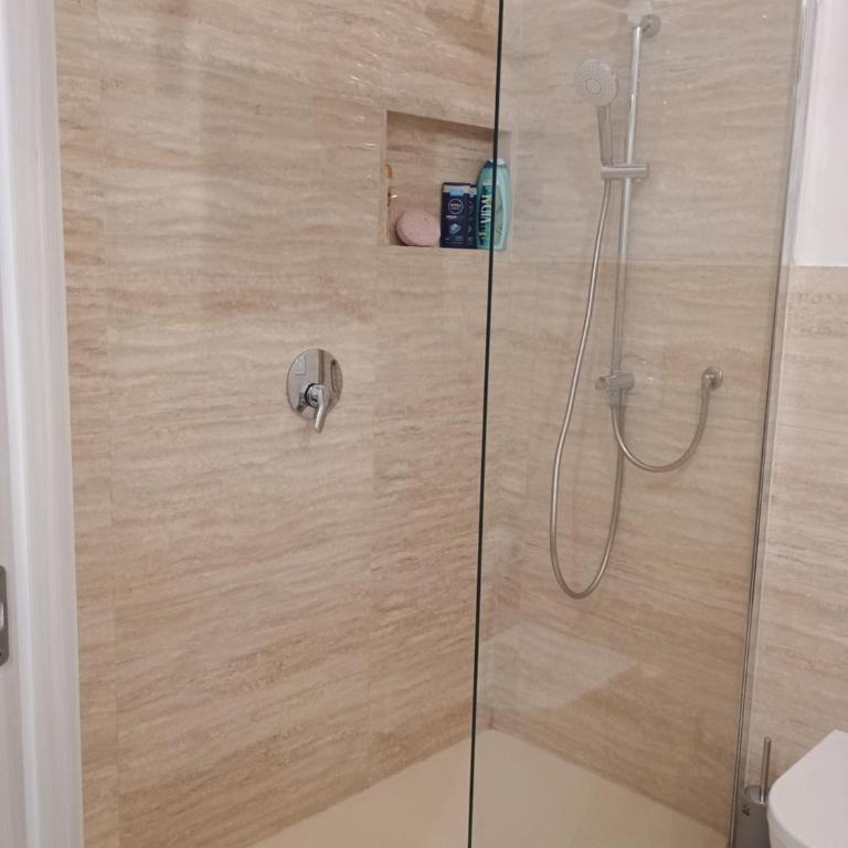 HOUSE 4c - Appartamento con 1 Camera da Letto - 17