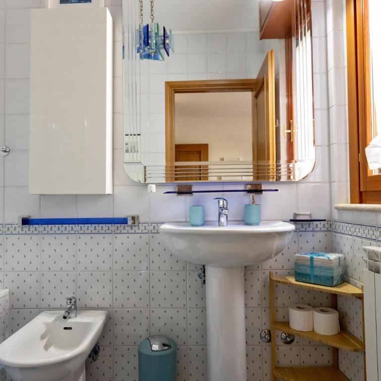 Holiday Home Roma - Appartamento con 2 Camere da Letto - 14