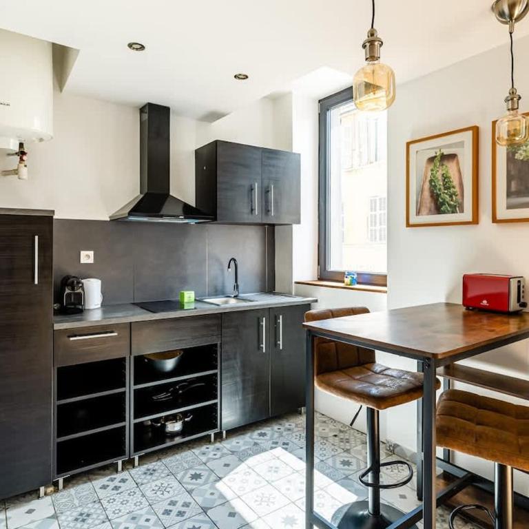 Cosy et spacieux T2 en ville - paradis centre-ville - Appartement - 8