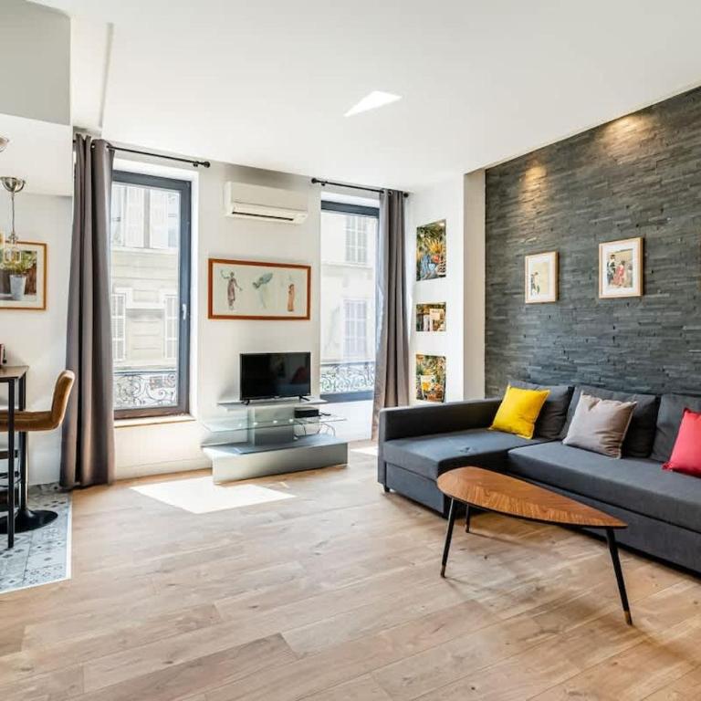 Cosy et spacieux T2 en ville - paradis centre-ville - Appartement - 13