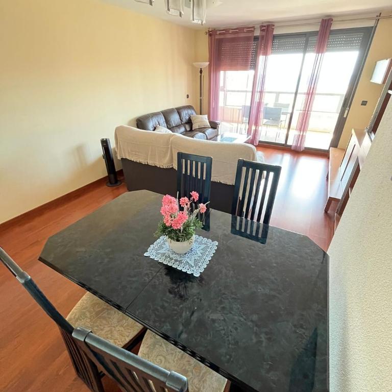Las Marinas, apartamento muy amplio cerca de playa Poniente - Apartment - 6