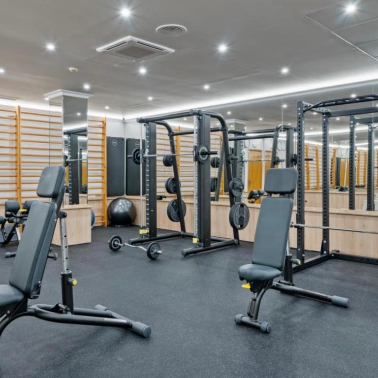 Lujo, Tranquilidad, Prestigio y Golf en Marbella - Nueva Andalucia y Puerto Banus - Deluxe Apartment - 4