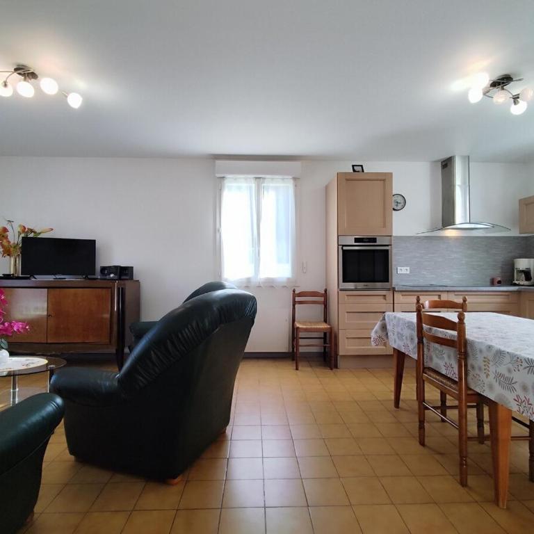 La Maison des Rosiers - Maison 3 Chambres - 13