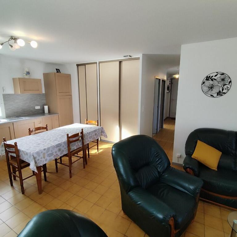 La Maison des Rosiers - Maison 3 Chambres - 33