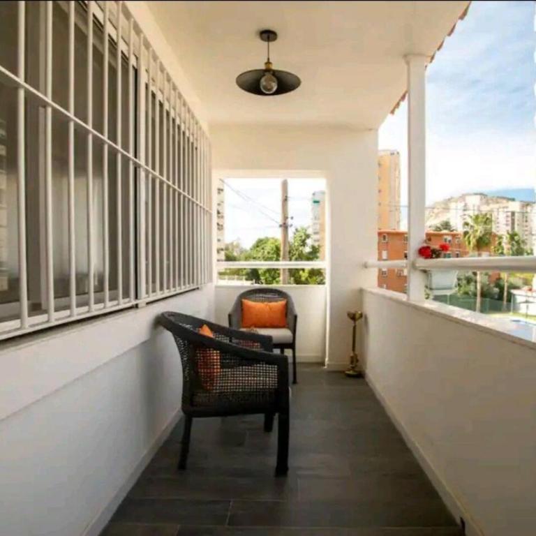 Stylish & Fully furnished 3 Bedrooms Flat-4 min Walk to Albufereta beach - Three-Bedroom Apartment - 20