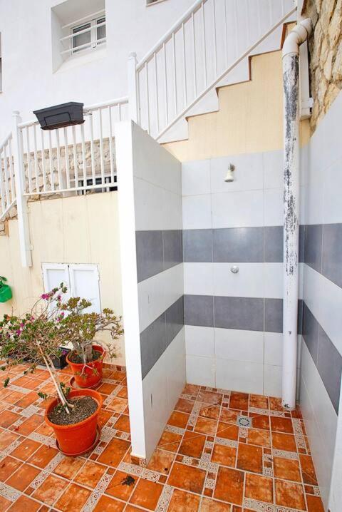 Stylish & Fully furnished 3 Bedrooms Flat-4 min Walk to Albufereta beach - Three-Bedroom Apartment - 23