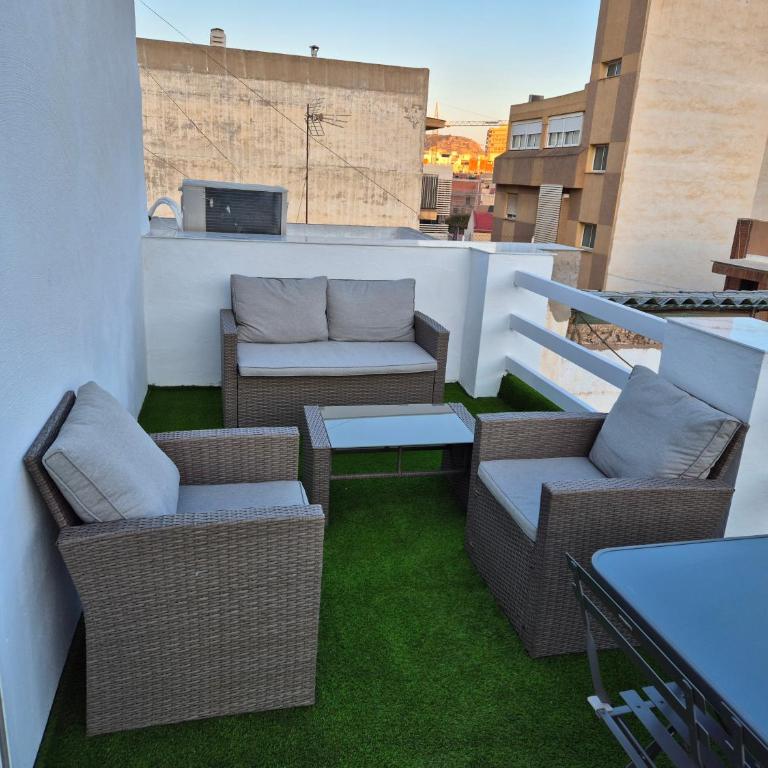 Downtown Apartments - Apartment with Balcony - 40