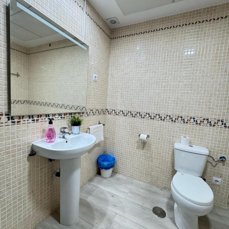 LUMINOSOS APARTAMENTOS POZUELO a 8 MINUTOS DE PALACIO REAL - Apartamento Clásico - 7