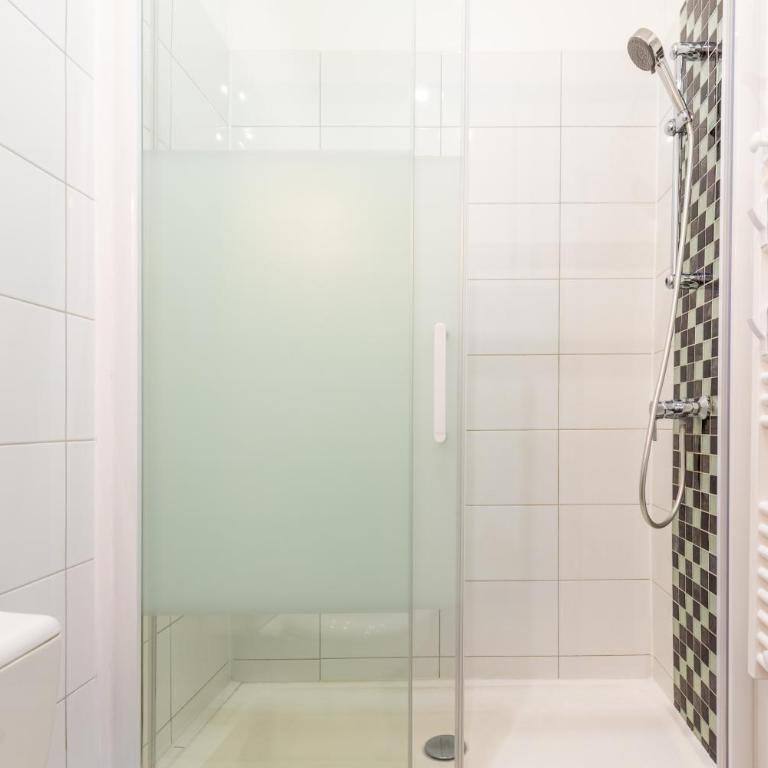 Appartement Retro-chic proche de la mer, 4 à 6 personnes - Appartement 2 Chambres - 22