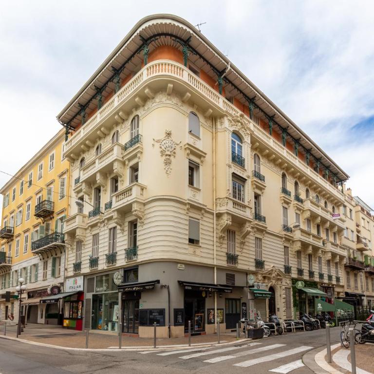 Appartement Retro-chic proche de la mer, 4 à 6 personnes - Appartement 2 Chambres - 30