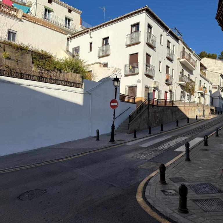 Apartamento junto a Hospital Real - One-Bedroom Apartment - 2