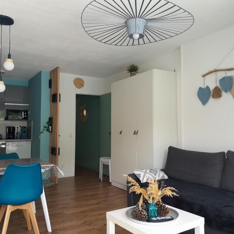 Bleu Océan - Sur le port Appartement avec piscine, terrasse, parking - Appartement avec Terrasse - 4