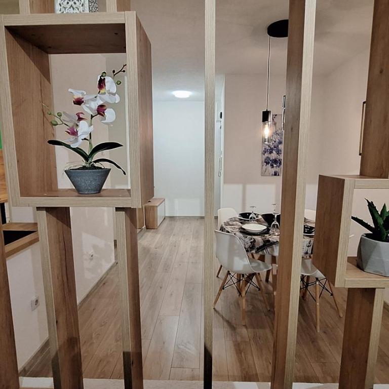 Sunset Apartment - Two-Bedroom Apartment - 15
