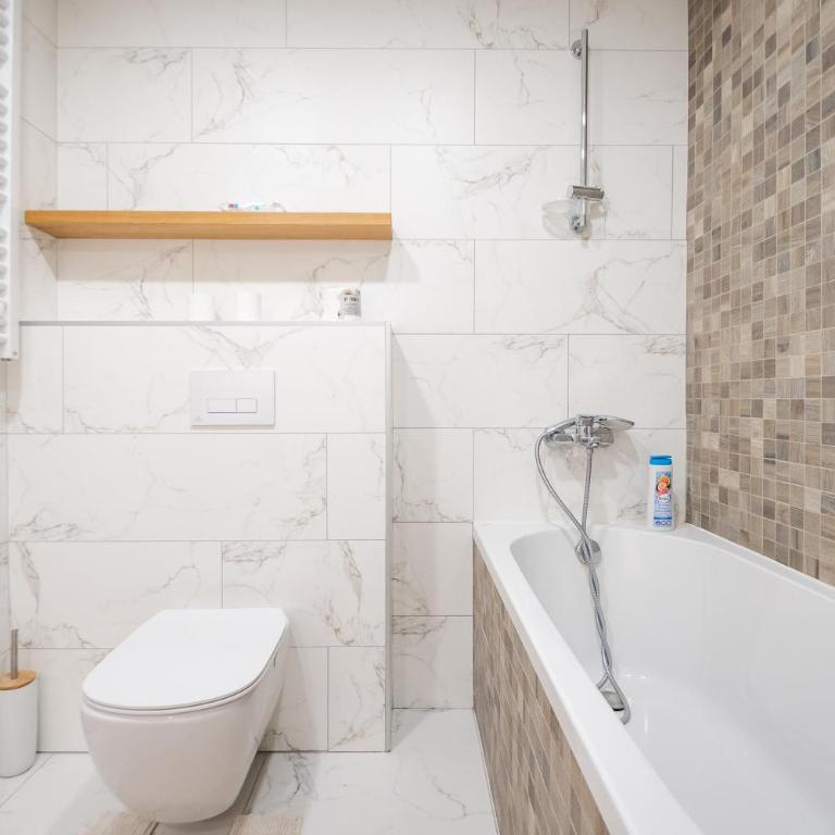 Monza - Two-Bedroom Apartment - 17