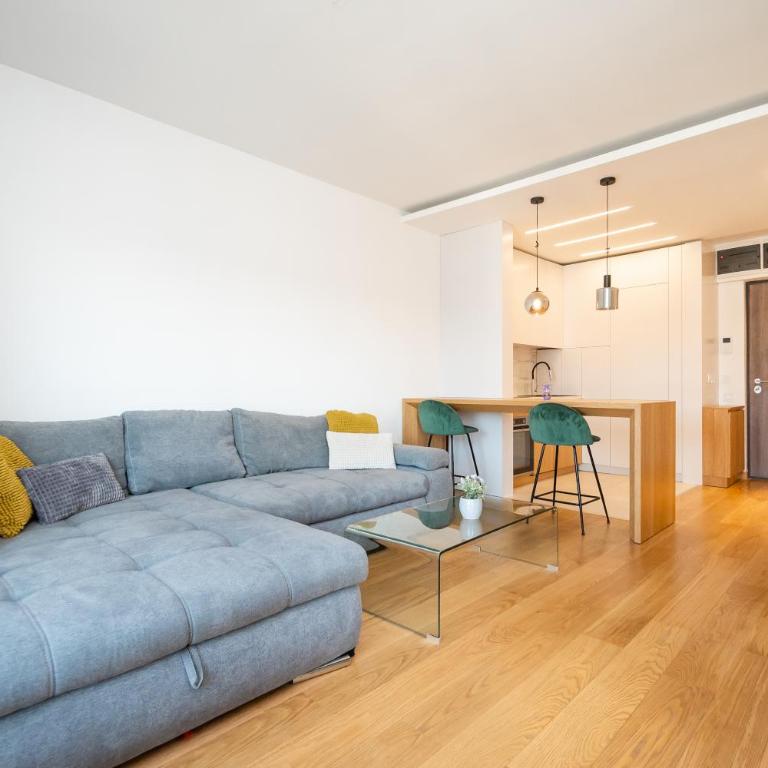 Monza - Two-Bedroom Apartment - 8