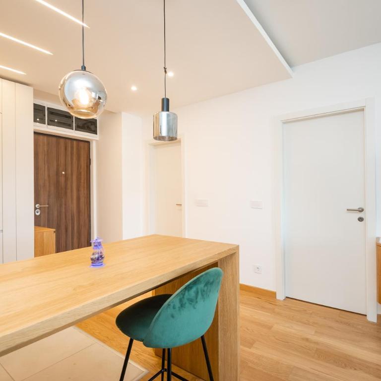 Monza - Two-Bedroom Apartment - 9