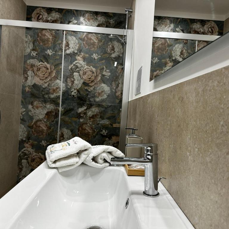 Terra d'amuri Rooms - Camera Matrimoniale con Bagno Privato - 5