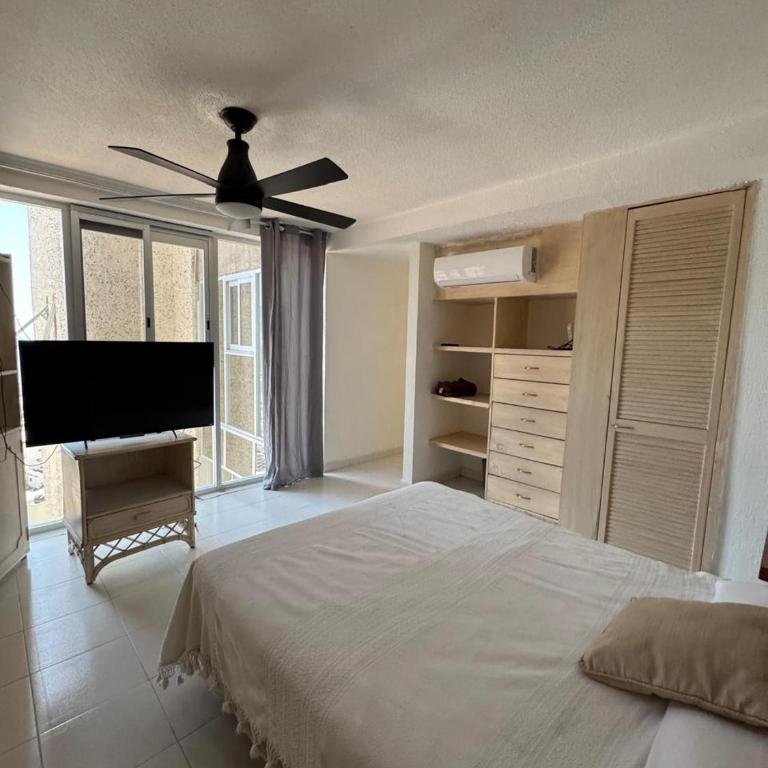 Departamento en Lomas de Costazul - Apartamento de 3 dormitorios - 12