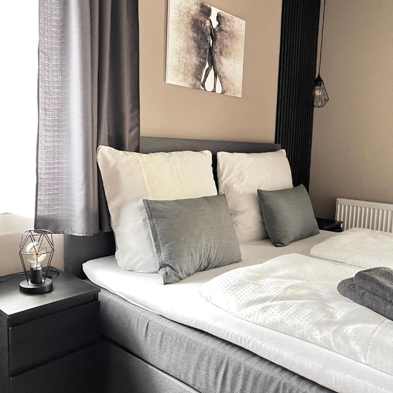 The Steakhouse - Guest Rooms - Doppel-/Zweibettzimmer mit Balkon - 7