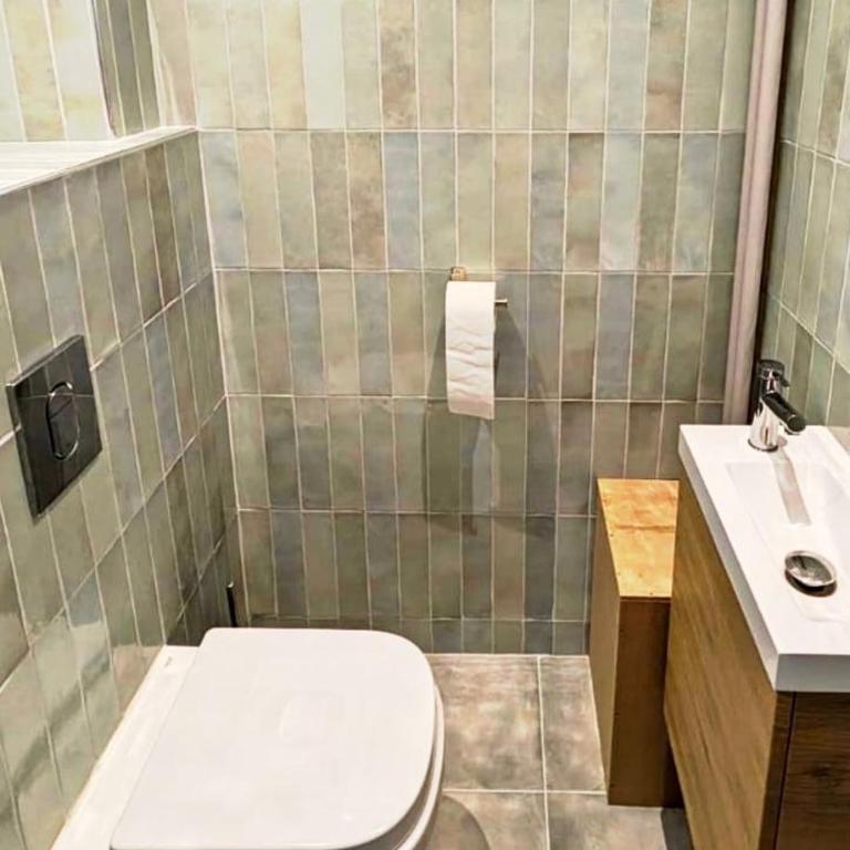 3P 72m2 Climatisé Vue exceptionnelle Cathédrale St Nicolas et Mer - Appartement 2 Chambres Deluxe avec Balcon - 23
