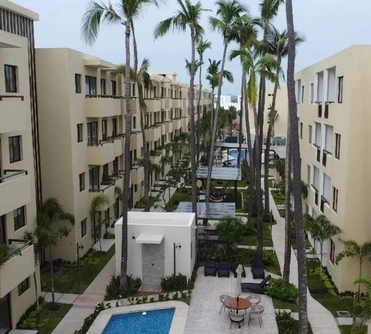 Nuevo departamento con acceso frente a la playa, jacuzzi y alberca climatizada - One-Bedroom Apartment - 55