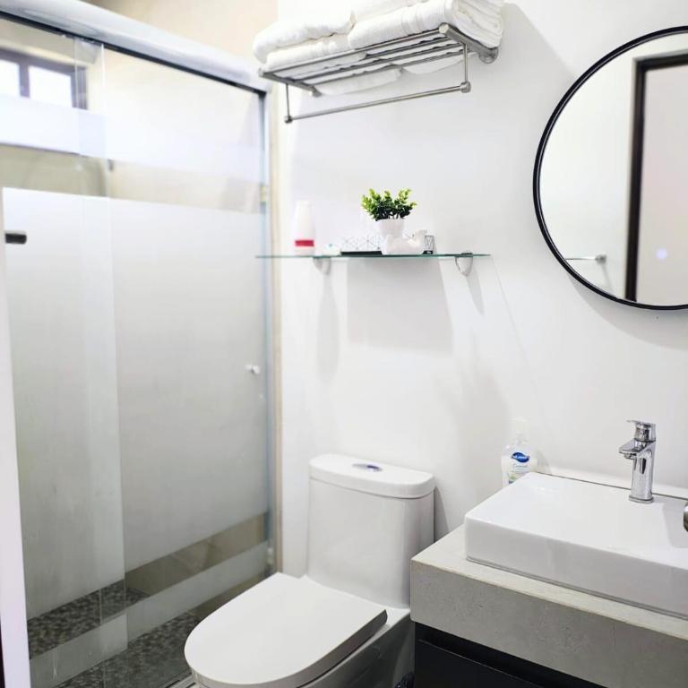 Nuevo departamento con acceso frente a la playa, jacuzzi y alberca climatizada - One-Bedroom Apartment - 9