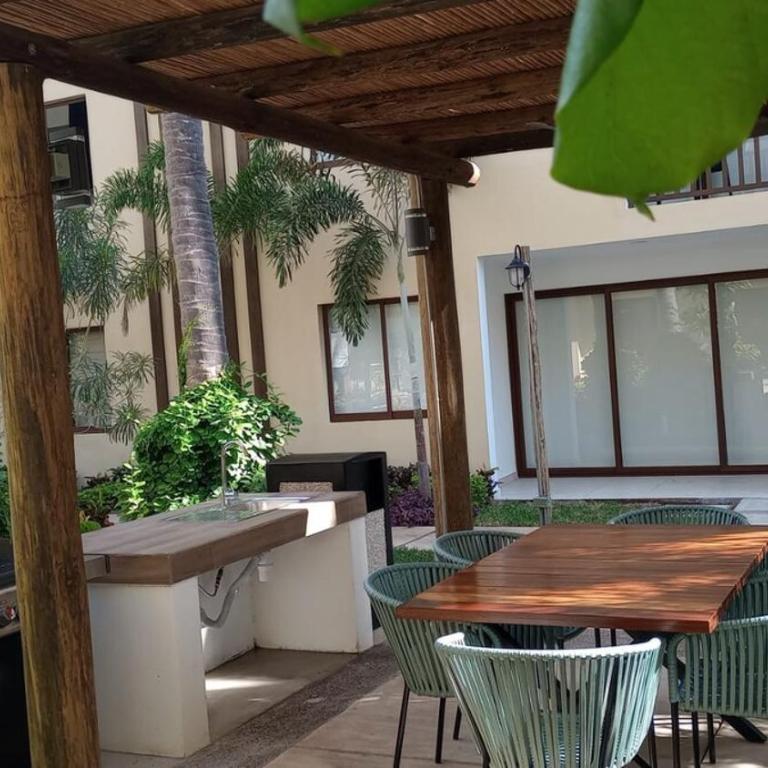 Nuevo departamento con acceso frente a la playa, jacuzzi y alberca climatizada - One-Bedroom Apartment - 59