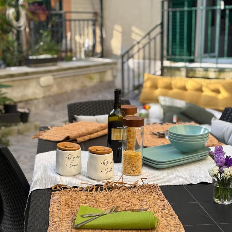 Mirea Apartments - Napoli - Appartamento con 1 Camera da Letto e con Giardino - 34