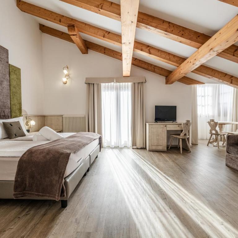 Hotel Sasso Rosso - Camera Deluxe - 3