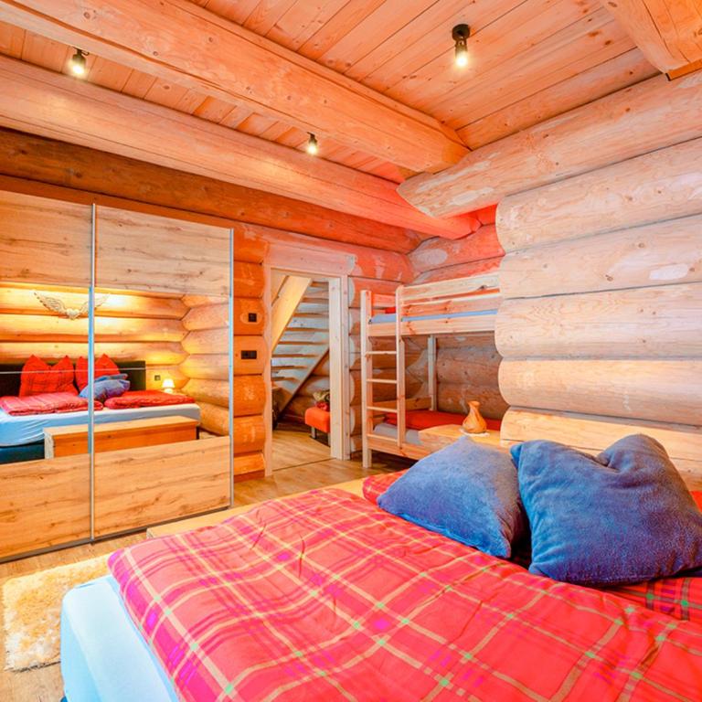 Alpenchalet Montana - Ferienhaus - 12