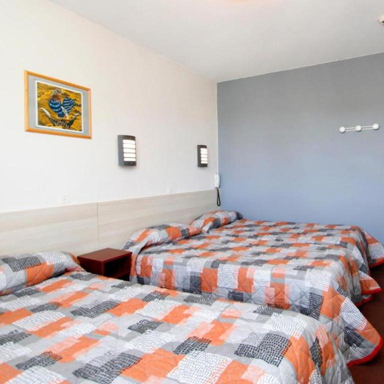Hôtel Montfort - Chambre Triple - 3