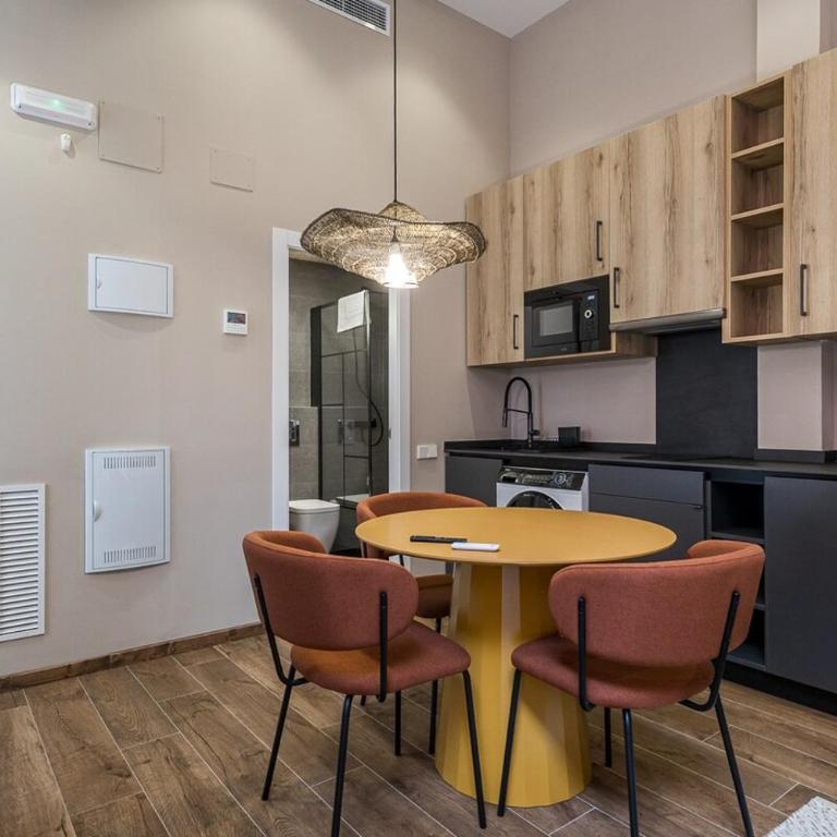 Premium Suite by the Turia River 3 - One-Bedroom Apartment - 5