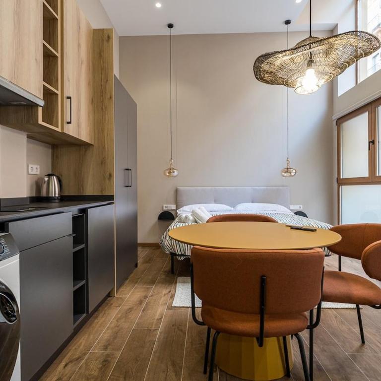 Premium Suite by the Turia River 3 - One-Bedroom Apartment - 13