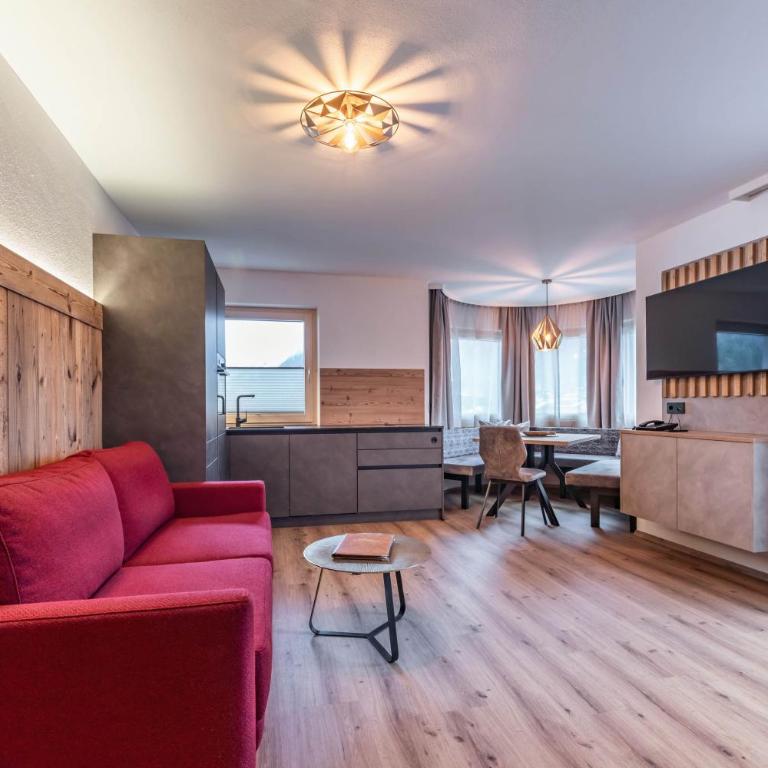 Montana Apartments Mayrhofen - Apartment mit 1 Schlafzimmer und Terrasse - 2