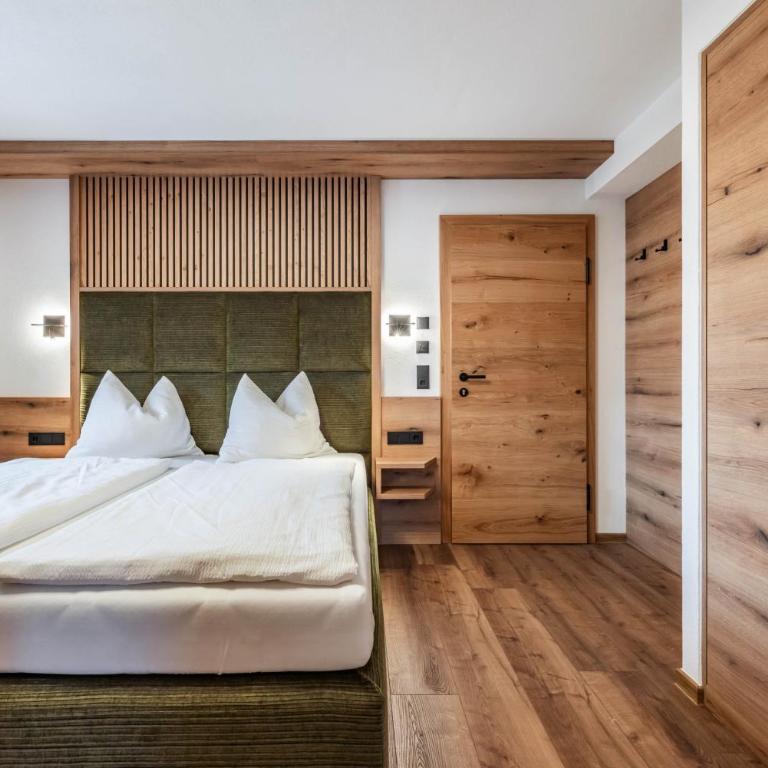 Montana Apartments Mayrhofen - Apartment mit 1 Schlafzimmer und Balkon - 5