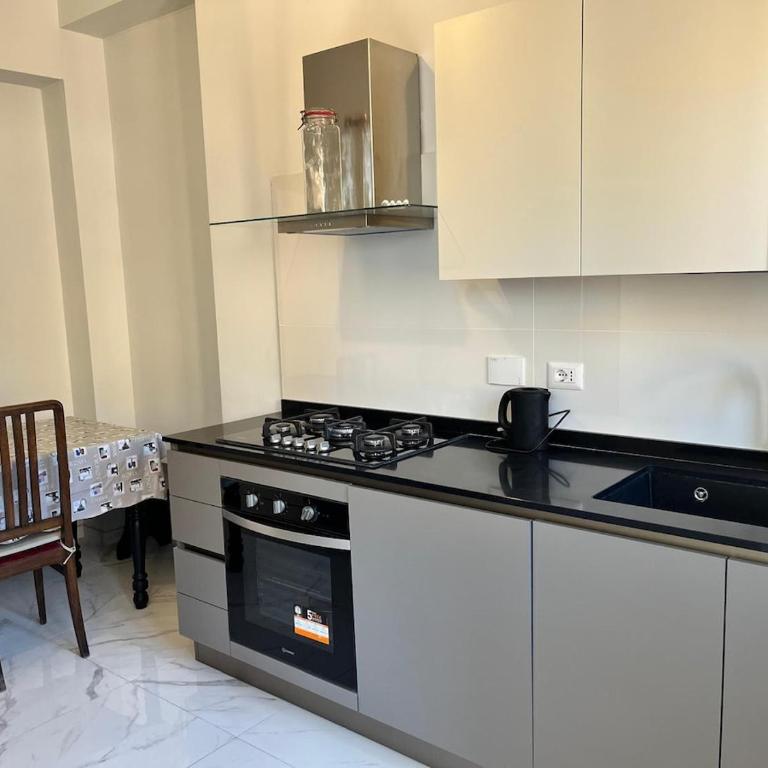 Holidays in Rome at Luigi's - Appartamento Standard con 3 Camere da Letto - 36