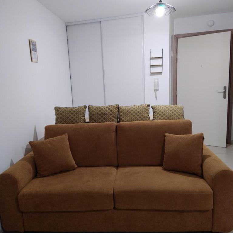 studio rdc avec terrasse et parking privé - Studio - Accessible aux Personnes à Mobilité Réduite - 19
