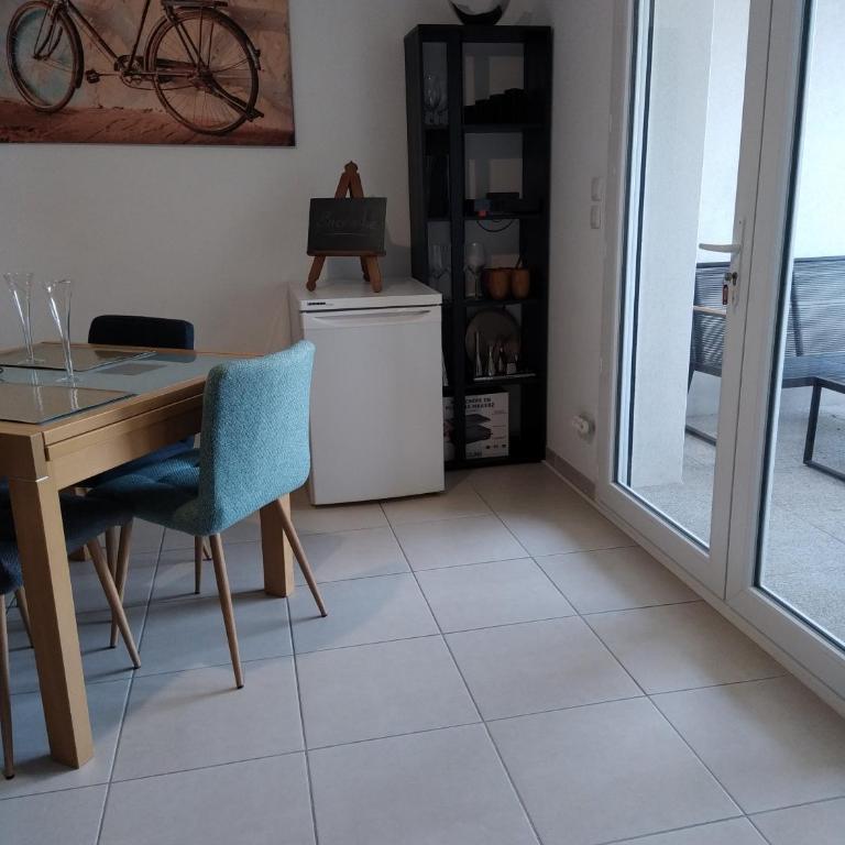 studio rdc avec terrasse et parking privé - Studio - Accessible aux Personnes à Mobilité Réduite - 23