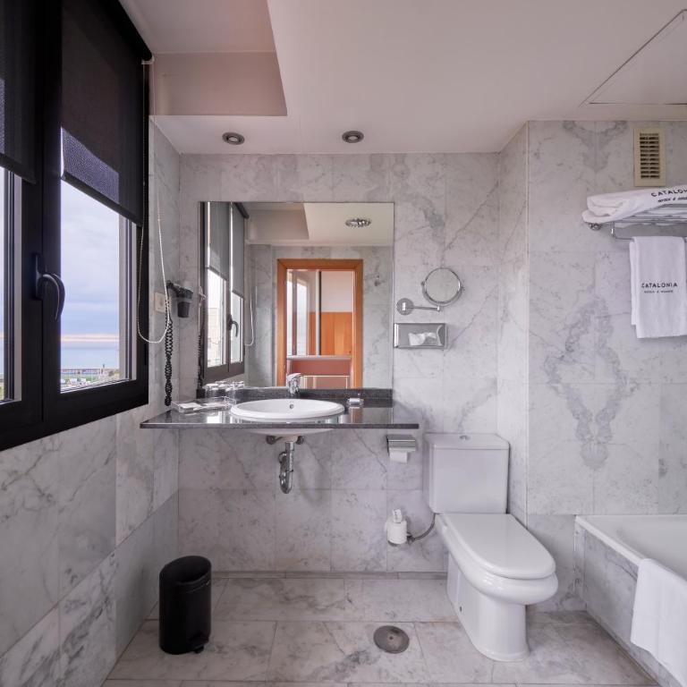 Catalonia Barcelona Beach - Single Room - 3