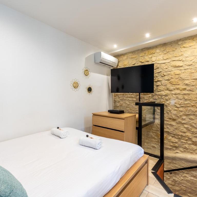 AC & Duplex Close to Eiffel Tower - 20 min Away - Appartement 1 Chambre - 6