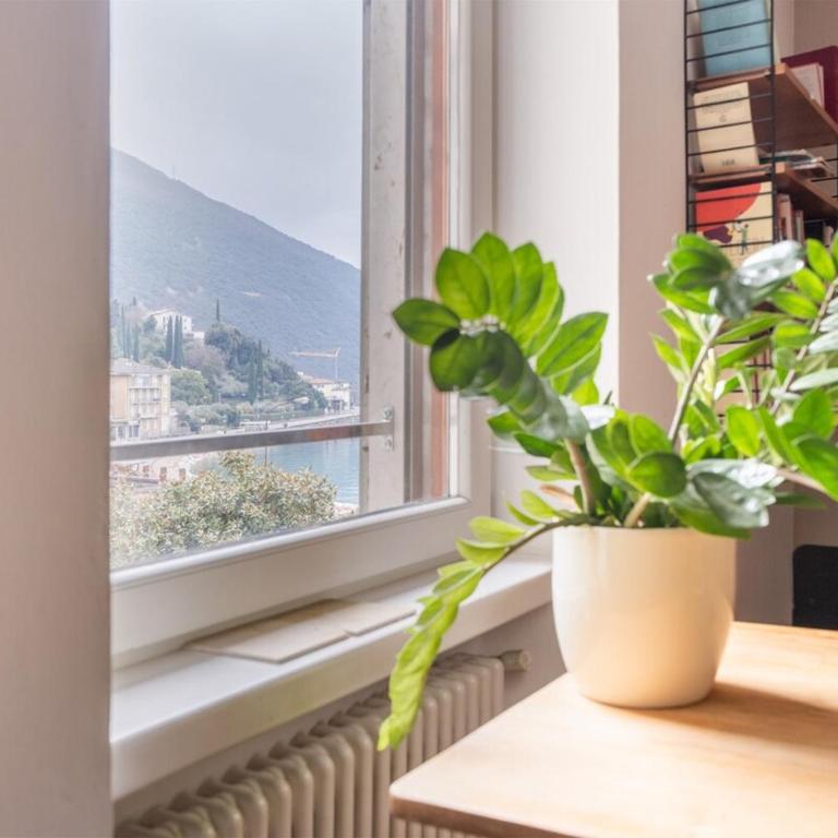 Casa Claudia, stylish & spacious - Three-Bedroom Apartment with Balcony - 9