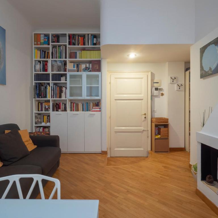 Xenia Apartments - Cozy two-rooms apartment in Corso Vercelli - Appartamento con 1 Camera da Letto - 6