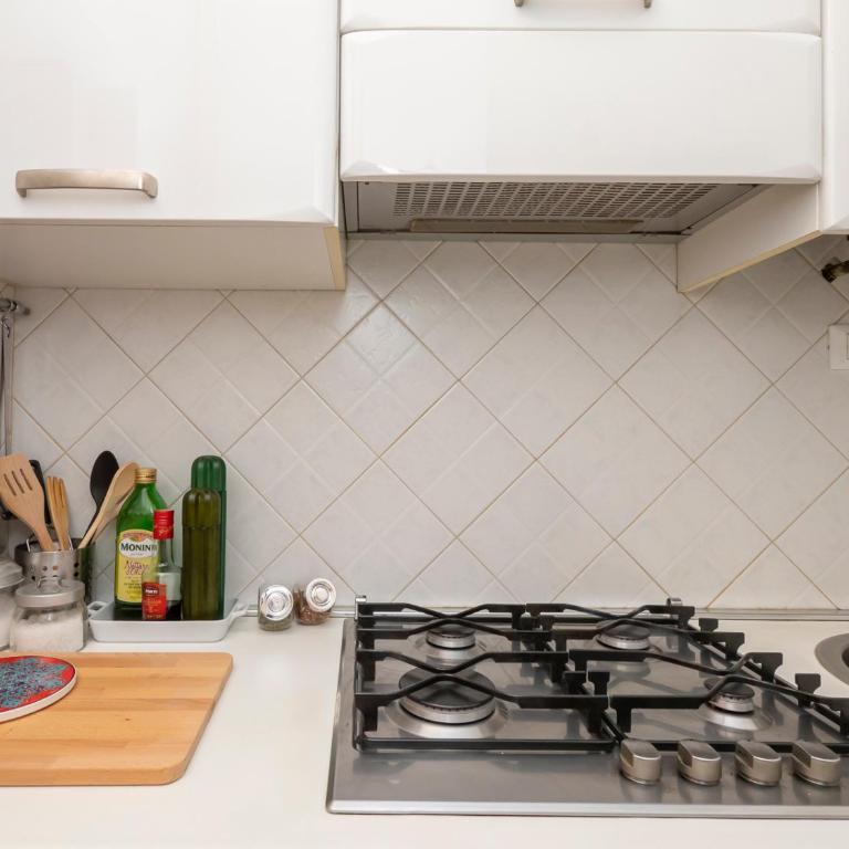 Xenia Apartments - Cozy two-rooms apartment in Corso Vercelli - Appartamento con 1 Camera da Letto - 8