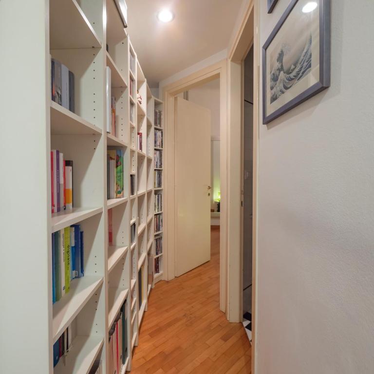 Xenia Apartments - Cozy two-rooms apartment in Corso Vercelli - Appartamento con 1 Camera da Letto - 15